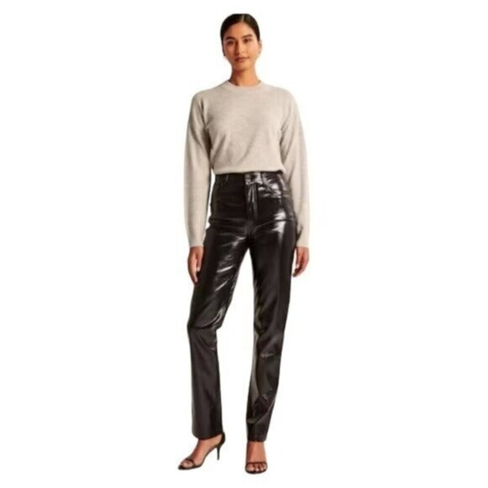 NWT Abercrombie & Fitch 90s Straight Ultra High Rise Black Patent Pants 33/16